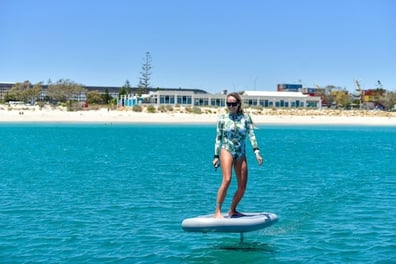 Beginner Surf Experience : Fliteboard eFoil 1 Hour Hire