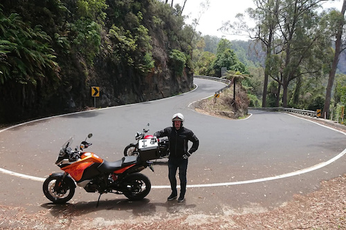 Jenolan Caves Motorcycle Tour
