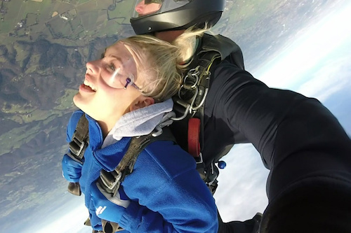 Super Fun Skydive above 15,000 Feet