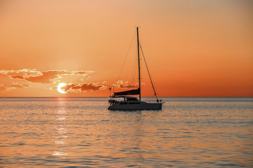 Two Nights Fraser Island Sailing Charter with Meals
