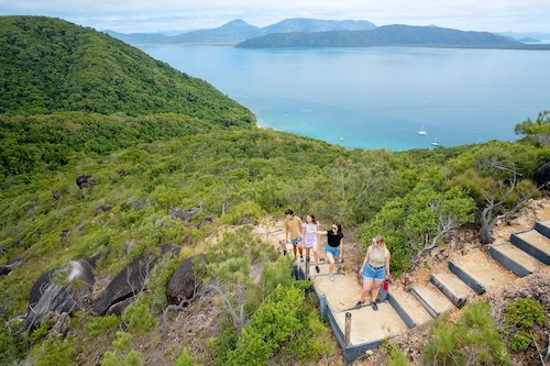 Fitzroy Island Full Day Tour with Lunch
