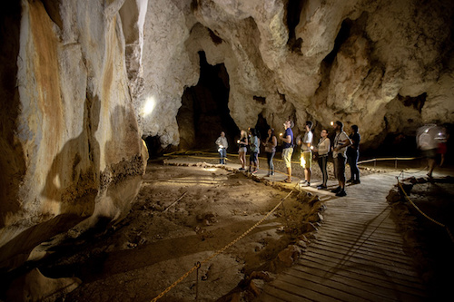 Full Day Chillagoe Caves & Aussie Outback Tour from Cairns