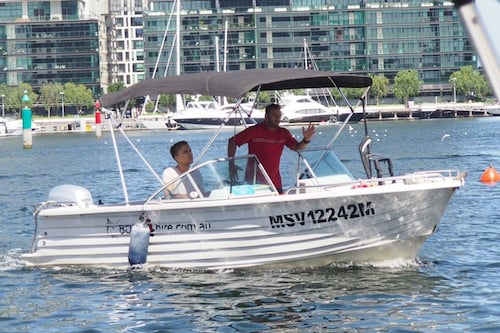 4 hour Boat Hire in Melbourne - No Licence Required