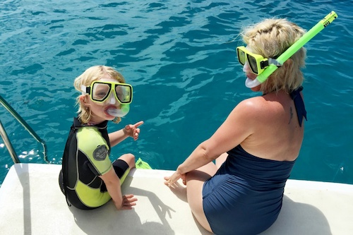 Day Trip in Outer Great Barrier Reef with Snorkel Adventure