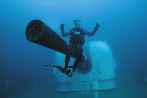 Breathtaking Ex HMAS Brisbane Dive