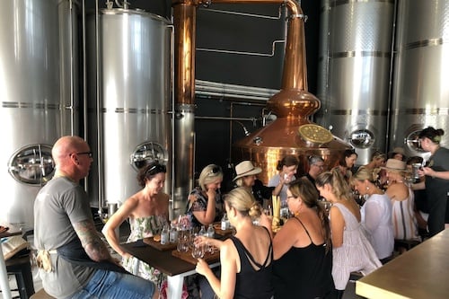 Noosa Distillery Tour with Lunch