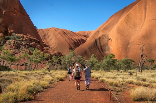 1 Day Uluru Tour from Uluru to Alice Springs